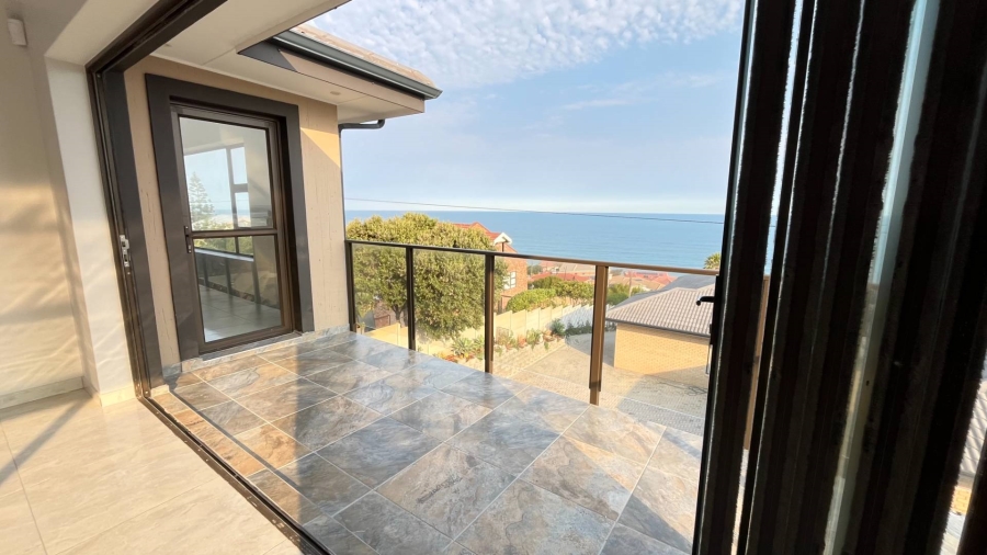 4 Bedroom Property for Sale in Dana Bay Western Cape